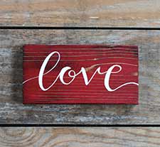 Valentine's Day Signs & Wall Decor