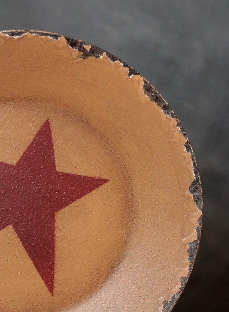 Chippy Paint Wood Plate Burgundy Ivory Star Primitive Decor Hearthside 8.5 in 