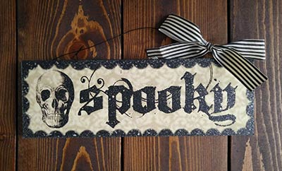 Spooky Halloween Sign with Skull