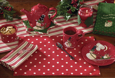 Holly Dots Placemat