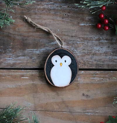 Penguin Wood Slice Ornament (Personalized)