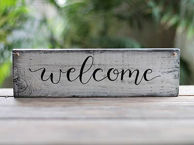 Welcome Wood Sign - 12 inch