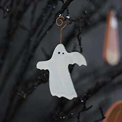 Ghost Distressed Wood Ornament
