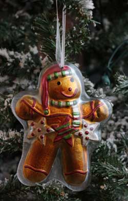 Home Christmas Ornament - Gingerbread with Star Garland