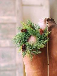 Prickly Pine 4 inch Candle Ring - Christmas Green