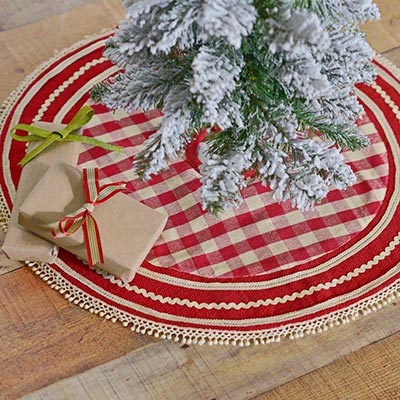 Gretchen Mini 21 inch Tree Skirt - The Weed Patch