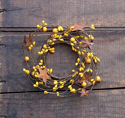 Yellow 2.5 inch Berry Ring with Rusty Stars