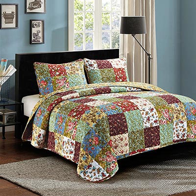 twin size coverlets and quilts