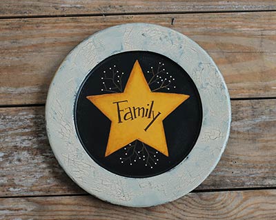 Family Primitive Plate with Star and White Berries