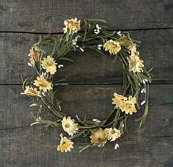 Tea Stained Daisy & Pip Berry 12 inch Wreath