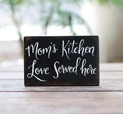 Mom's Kitchen Wooden Sign