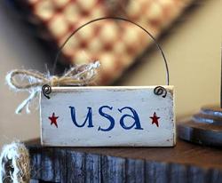 USA Sign Ornament with Stars