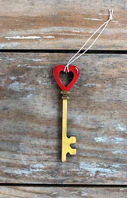 Gold Key with Heart Ornament